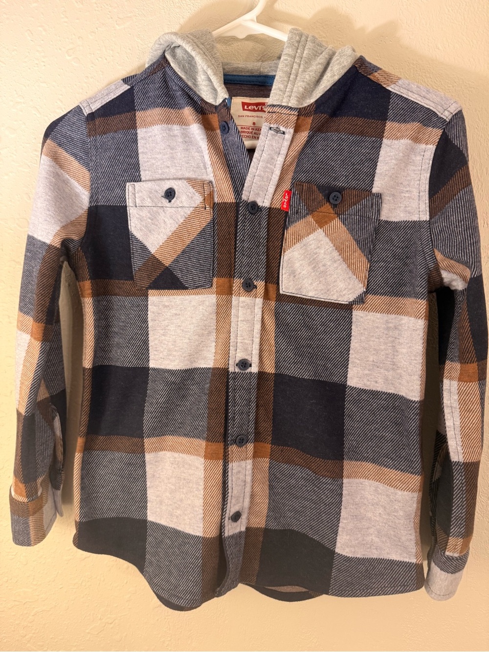 Levi's Boys Plaid Button-Down Hooded Shirt Jacket in Gray, Navy & Brown